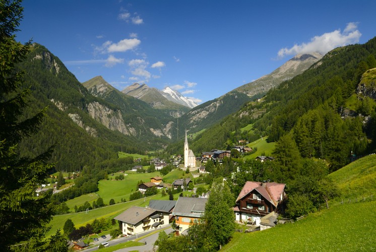 Karyntia w Austrii, widok na górę Grossglockner