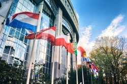 Rezolucja ws. walki z pandemią. "Unia Europejska stygmatyzuje Polskę"