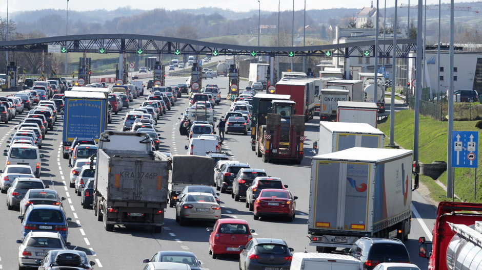 Bramki na autostradzie A4 w Balicach