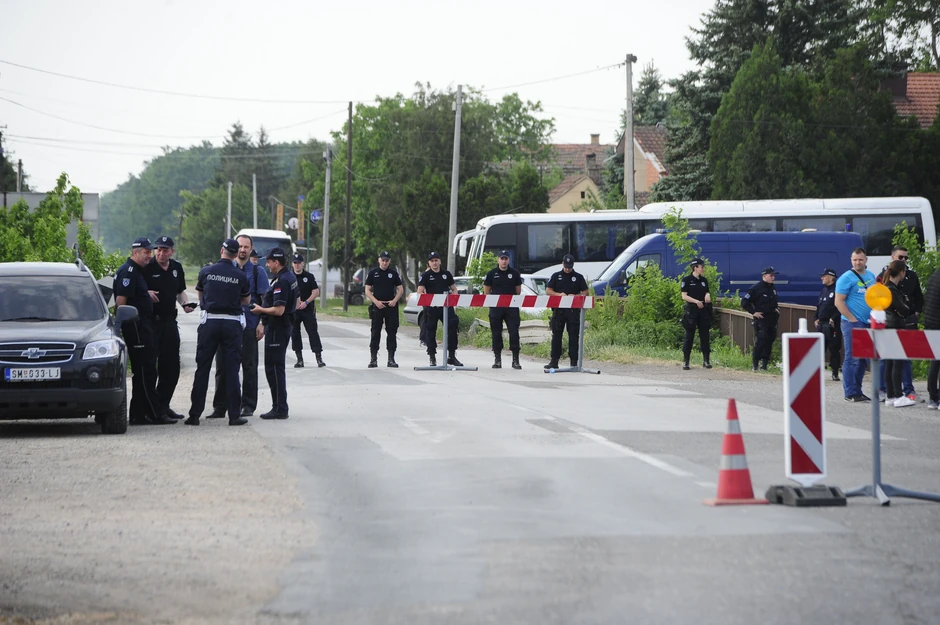 Dežura oko 1.500 policajaca