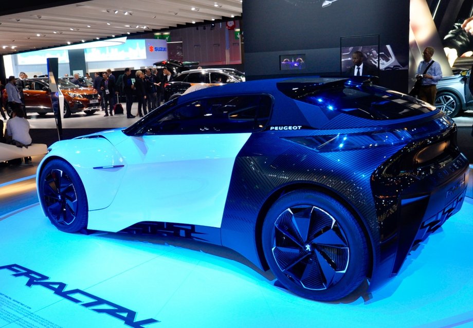 Paris Motor Show 2016 - francuskie auta