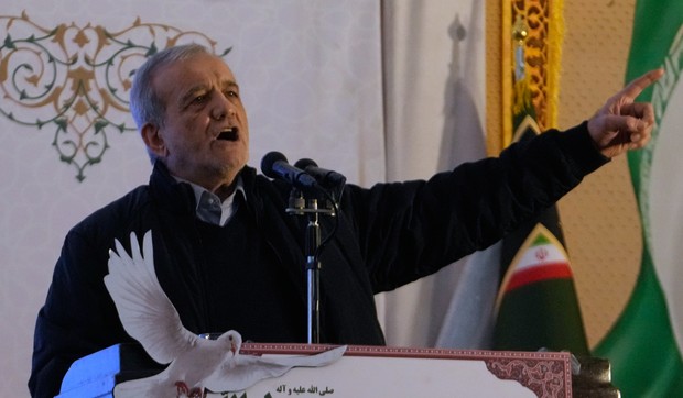 Masud Pezeškijan