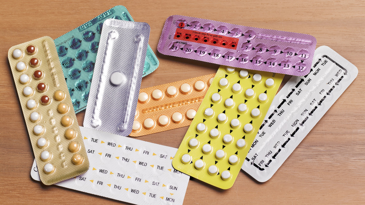 Tabletki antykoncepcyjne a ciąża: objawy. Jak wpływają na ciążę i dziecko? 