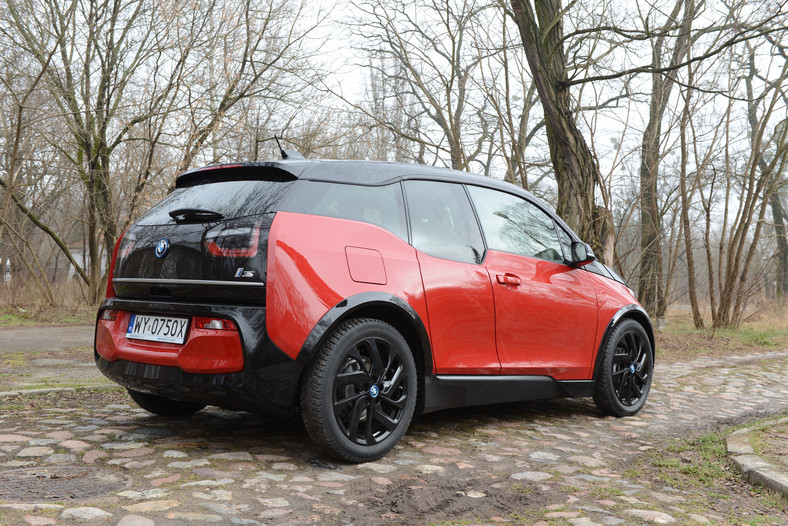 BMW i3S