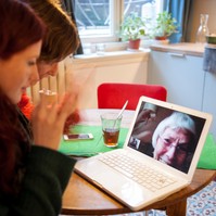Fesztiválönkéntesekből pótunokák: itt a “Hogy tetszik lenni?” program