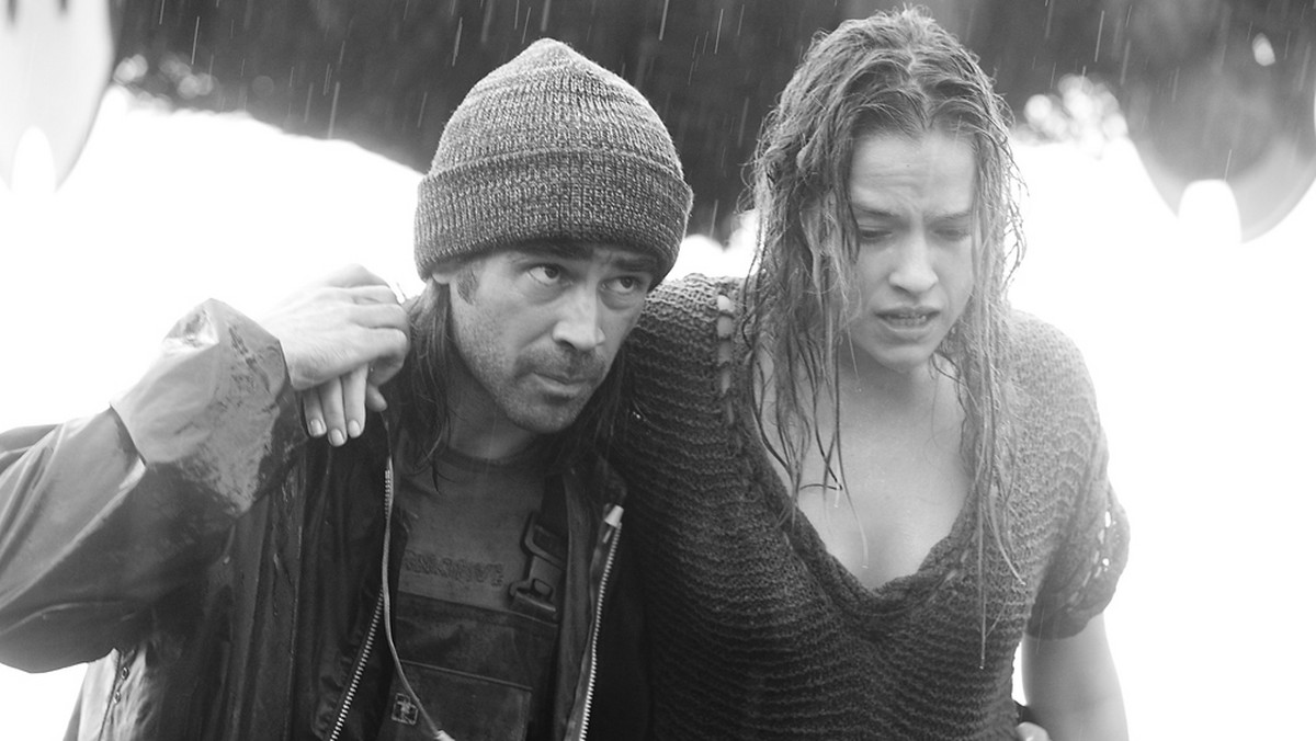 Zrezygnowano z uroczystej premiery filmu "Ondine". Swoją wizytę w Krakowie odwołali Alicja Bachleda-Curuś i Colin Farrell. Aktorzy przesłali na ręce organizatorów kondolencje.