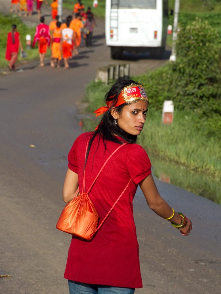 NEPAL BOLBOMS PILGRIMS