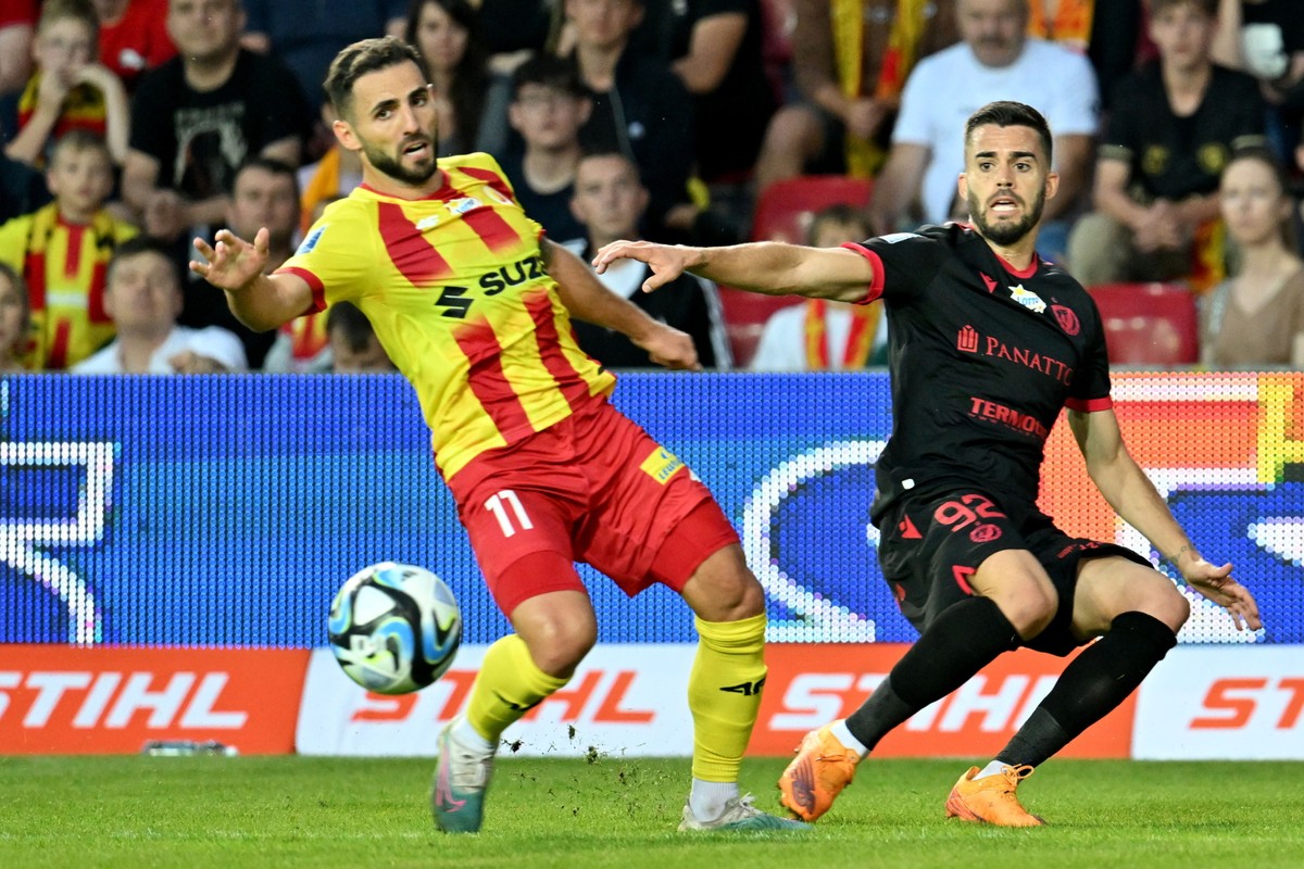 Korona Kielce - Widzew Łódź
