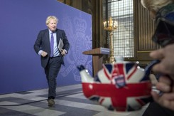 Johnson: Nie ma potrzeby dostosowywania się do regulacji UE