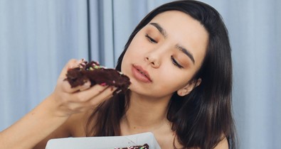 3 étel, amit soha, semmilyen körülmények között ne egyél lefekvés előtt a szakértő szerint