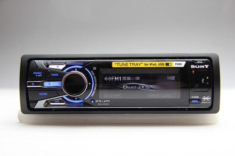 Sony DSX-S200X: radio do iPoda