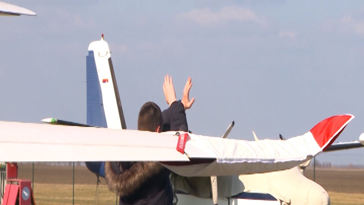 Aerodrom Ečka