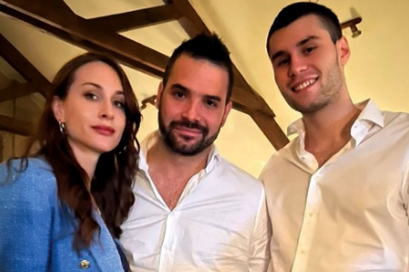 PRVA SLIKA MALE MATEE NAKIĆ! Majka Filipa Živojinovića objavila neodoljivu sliku iz porodičnog doma: Ovako je sin Mario dočekao ženu i ćerku iz porodilišta