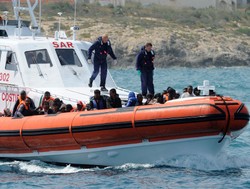 Kłótnia europejskich krajów i "idiotyczna reakcja" Unii Europejskiej