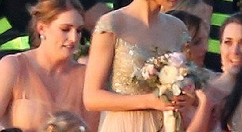 Taylor Swift is a maid of honor at bestfriend's wedding