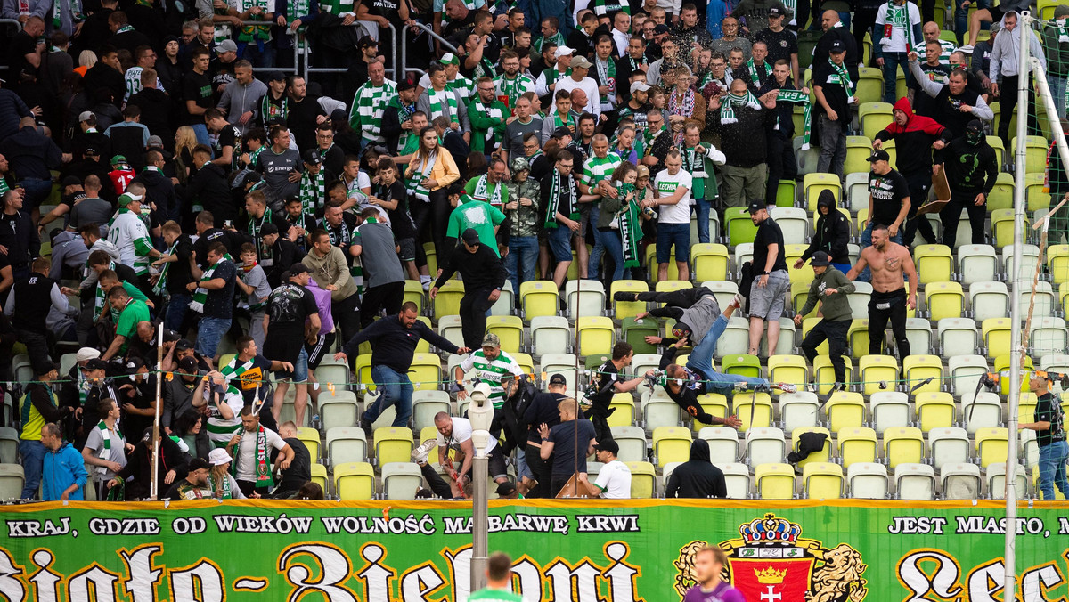 Lechia ukarana przez UEFA za zadymę. Kara mogła być bardziej dotkliwa