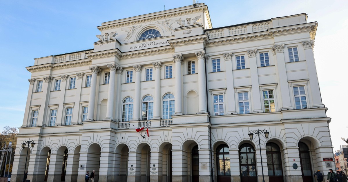 Ile zarabia się w PAN? Asystent za 3513 zł, pracownik badawczo-techniczny za 2333 zł. Zebraliśmy pełne dane