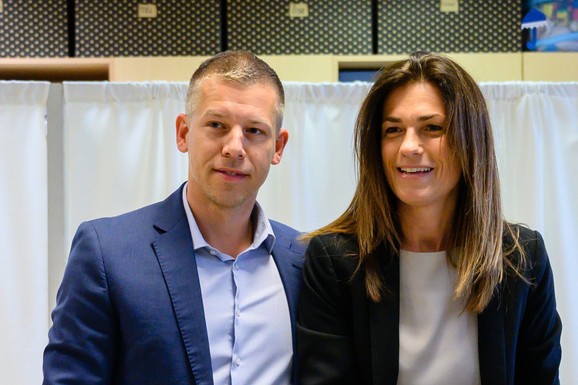 "IZDAJA PORODICE NIJE DOSTIGNUĆE" Ovo je bivša žena Petera Mađara koju je TAJNO SNIMAO: Razvod je bio jeziv i sav prljav veš je isplivao