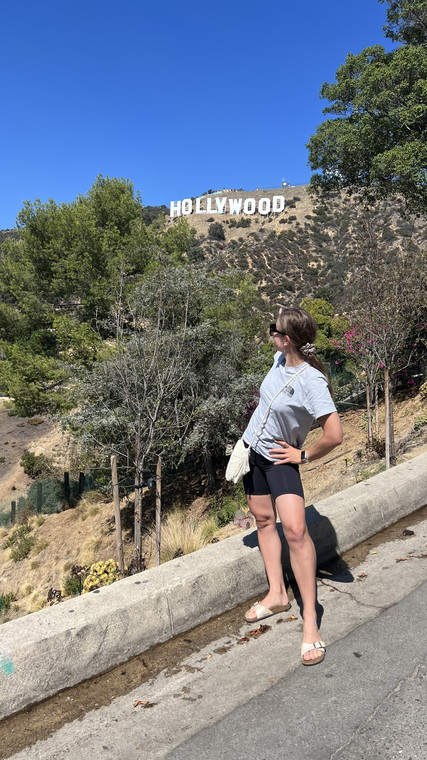 Stan Kalifornia i słynny napis Hollywood