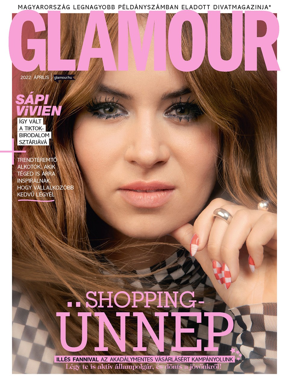  A Glamour 2022-es áprilisi címlapján a Tiktok-sztár Sápi Vivien