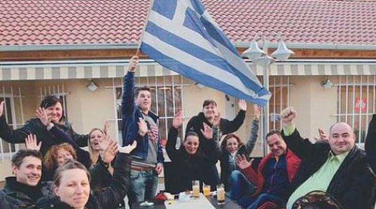 A görögöknek szurkol a magyar falu