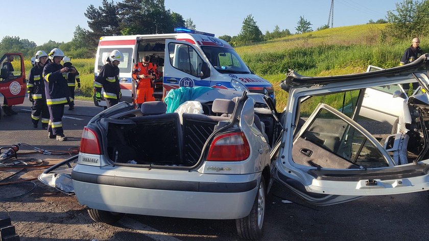 Śmiertelny wypadek na DK 79 z Krakowa do Chrzanowa. Nie żyje młoda kobieta