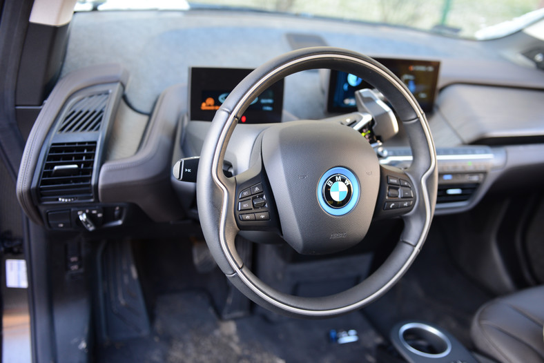 BMW i3S