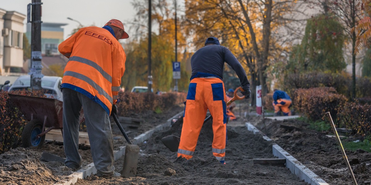 Zatrudnienie oraz płace w kraju w maju tego roku negatywnie zaskoczyły rynek. Pandemia wciąż ma potężny wpływ na krajową gospodarkę. 