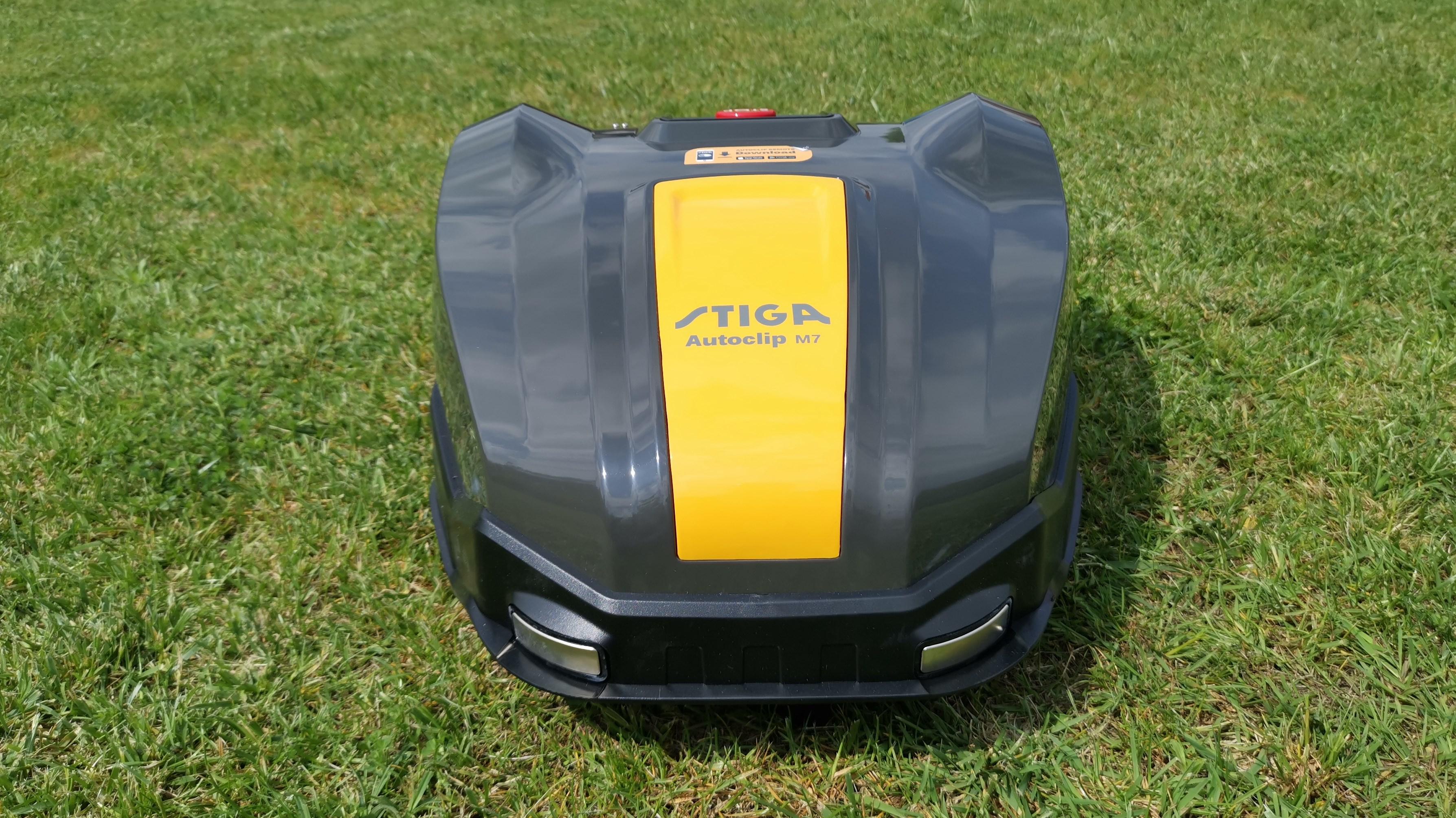 Stiga Autoclip M7 – robot koszący - test