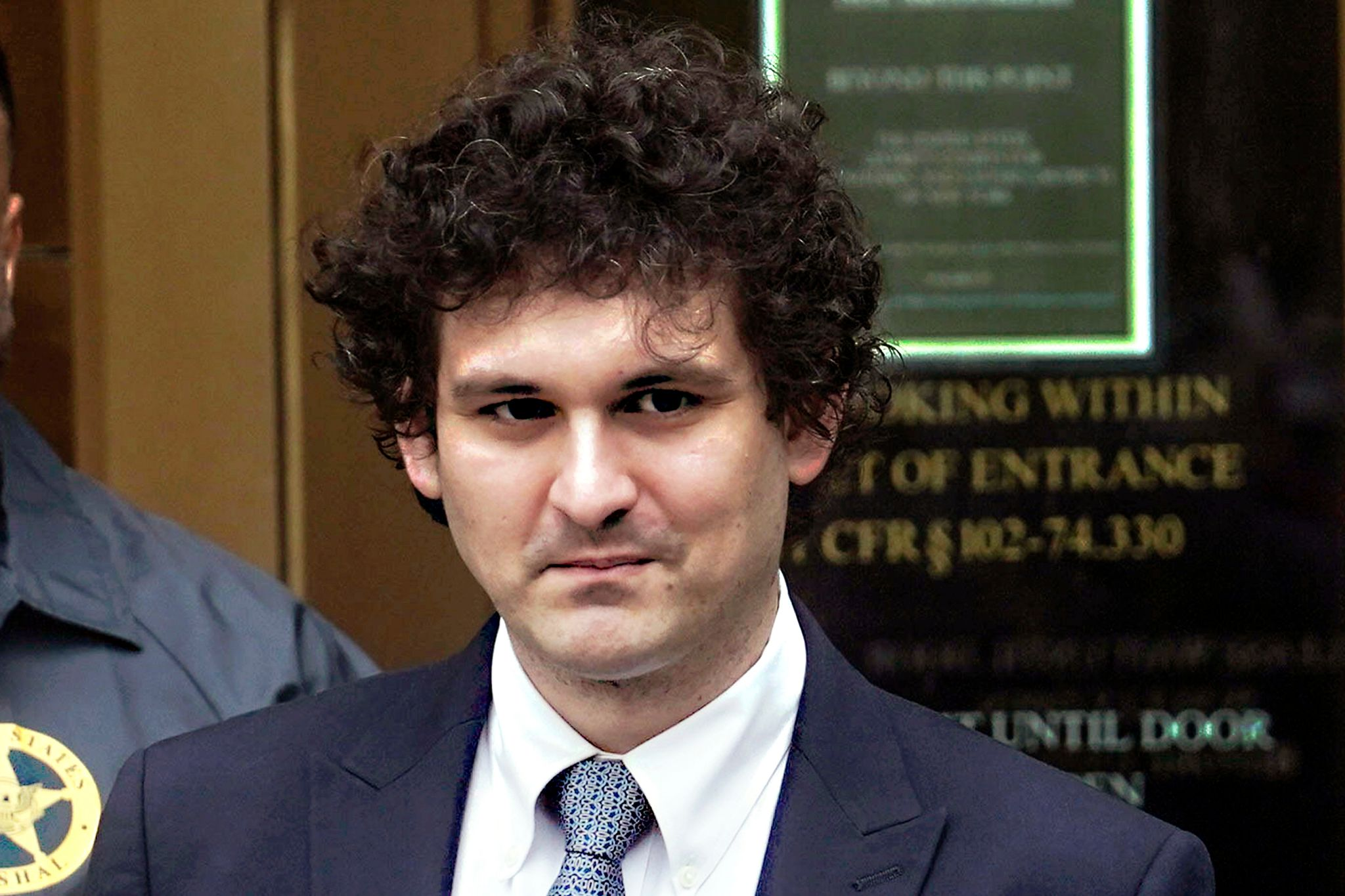 25 Jahre Haft: FTX-Betrüger Bankman-Fried beantragt neuen Prozess - Trump lehnt Begnadigung ab