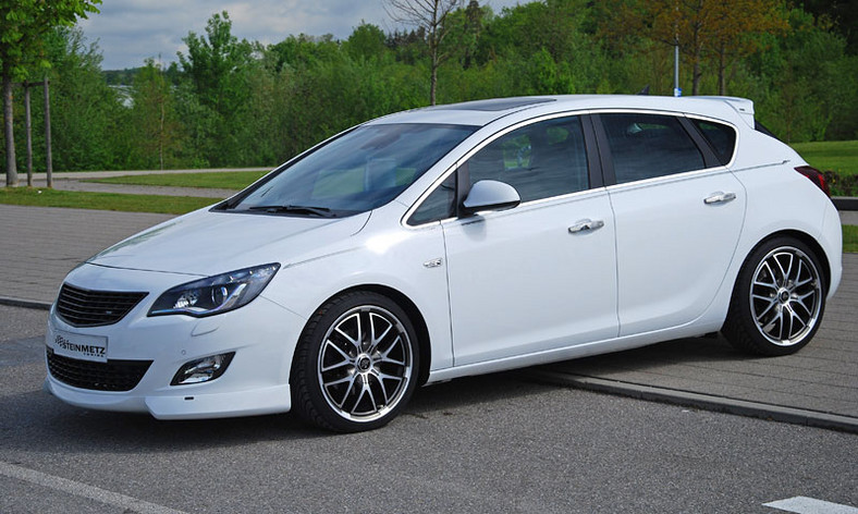 Tuning World Bodensee 2010: Opel Astra z firmy Steinmetz