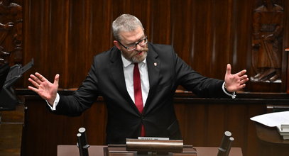 Szokujący początek obrad Sejmu. Braun i Macierewicz uprzedzili Tuska