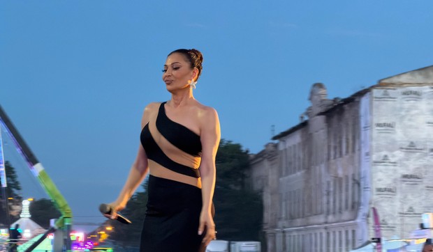 Ceca Ražnatović na koncertu u Rumuniji 