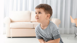 Wymioty u 2-letniego dziecka - czym mogą być spowodowane? Lekarz odpowiada
