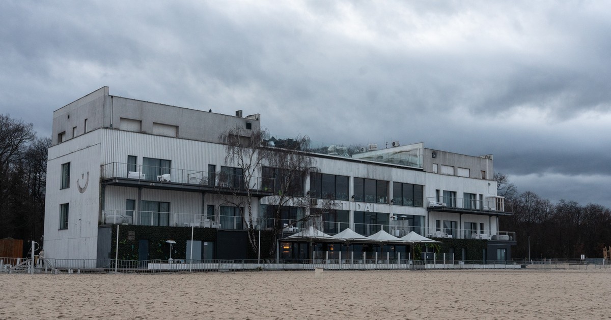 Były szef Zatoki Sztuki jest wciąż na wolności. Szuka go policja