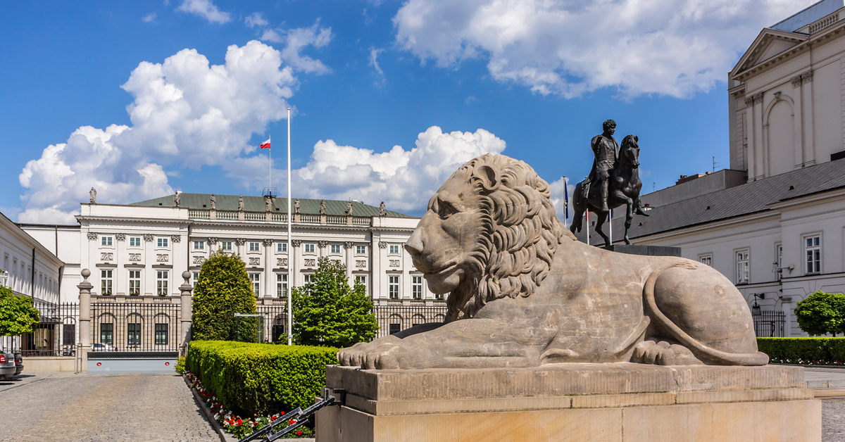 Wchodzi w życie bardzo korzystna zmiana podatku VAT. Najbardziej skorzystają na tym mali przedsiębiorcy i Polacy planujący zarejestrowanie działalności gospodarczej. Ustawa podpisana przez Prezydenta RP