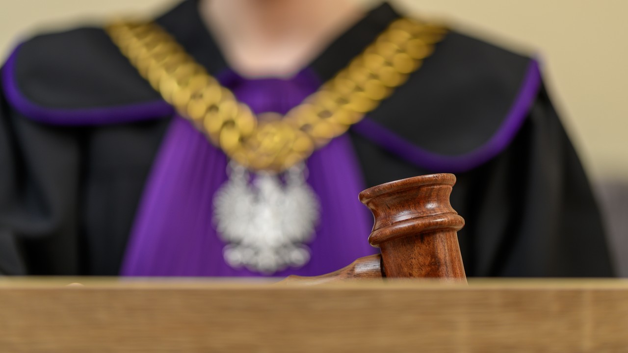 Rodzinny dramat w powiecie ostrołęckim. 41-latek chciał zabić matkę. Usłyszał zarzuty