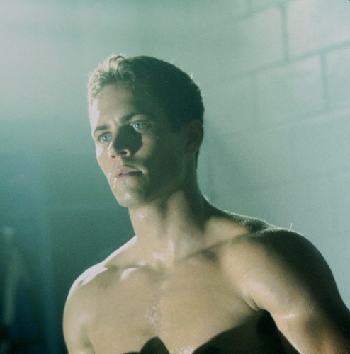 Paul Walker w filmie 'Sekta' (2000)