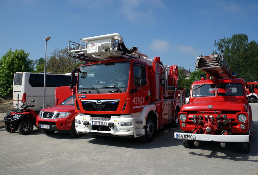 Nowy sprzęt na otwarcie nowej siedziby strażaków z Oksywia