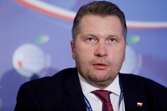 Czarnek: Za utrzymanie ukraińskich dzieci płacimy 900 mln zł. Ani złotówki z UE