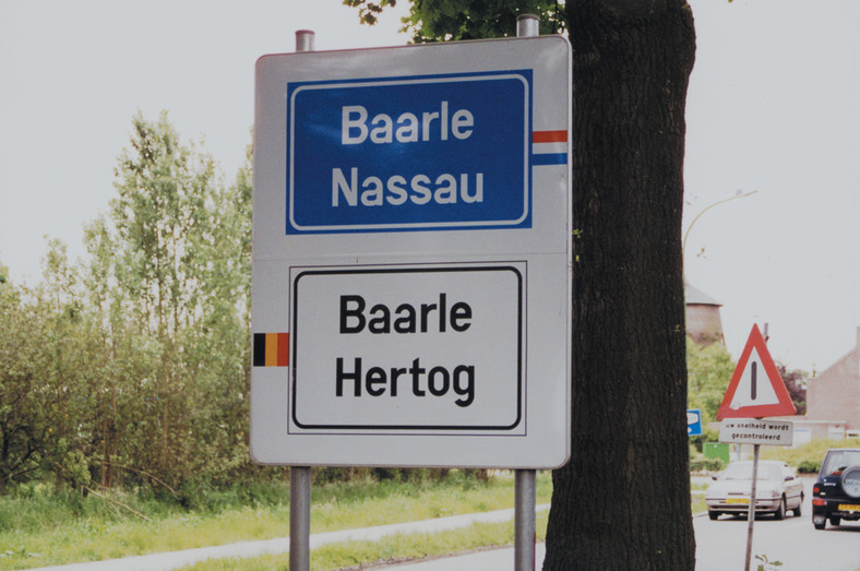 Baarle - miasto podzielone granicą Belgii i Holandii