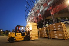 Szpital polowy na Narodowym to fikcja? 'Przed epidemią nie było personelu, teraz jest klęska'