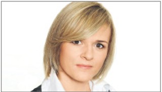 Kiedy w wyniku outsourcingu usług może dojść do przejścia zakładu pracy na innego pracodawcę