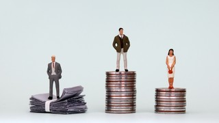 Rosną zarobki w administracji. W tych zawodach były największe podwyżki w 2025 roku