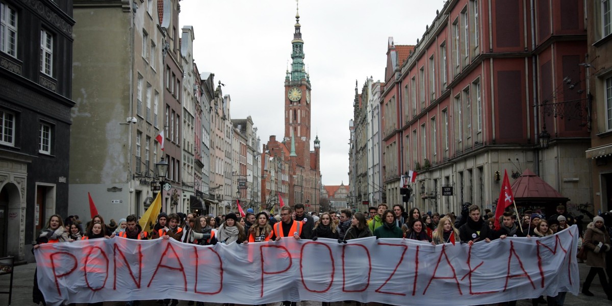 Młodzi ponad podziałami w marszu przeciwko nienawiści