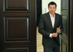 Neumann: Zabrakło czytelnego komunikatu w sprawie Ostachowicza