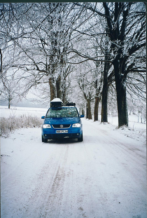 VW Touran 2.0 TDI Trendline - Podnośnik to jego życie