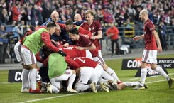 Ekstraklasa: Emocjonująca końcówka derbów Krakowa. Wisła rządzi pod Wawelem