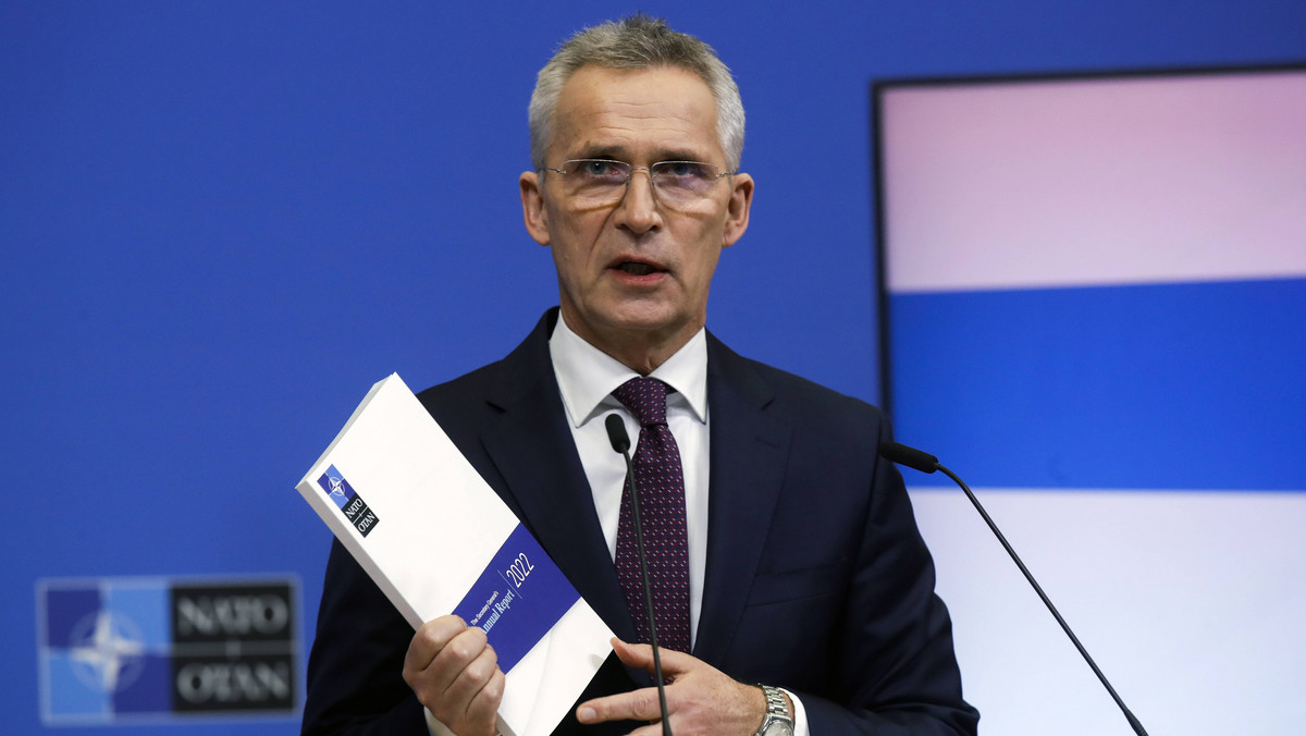 Stoltenberg w "historycznym dniu": Finlandia dostanie żelazne gwarancje