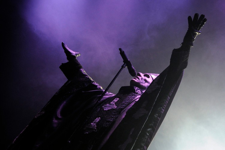 Ghost podczas występu na festiwalu Eurockeennes w Belfort (Fracja)